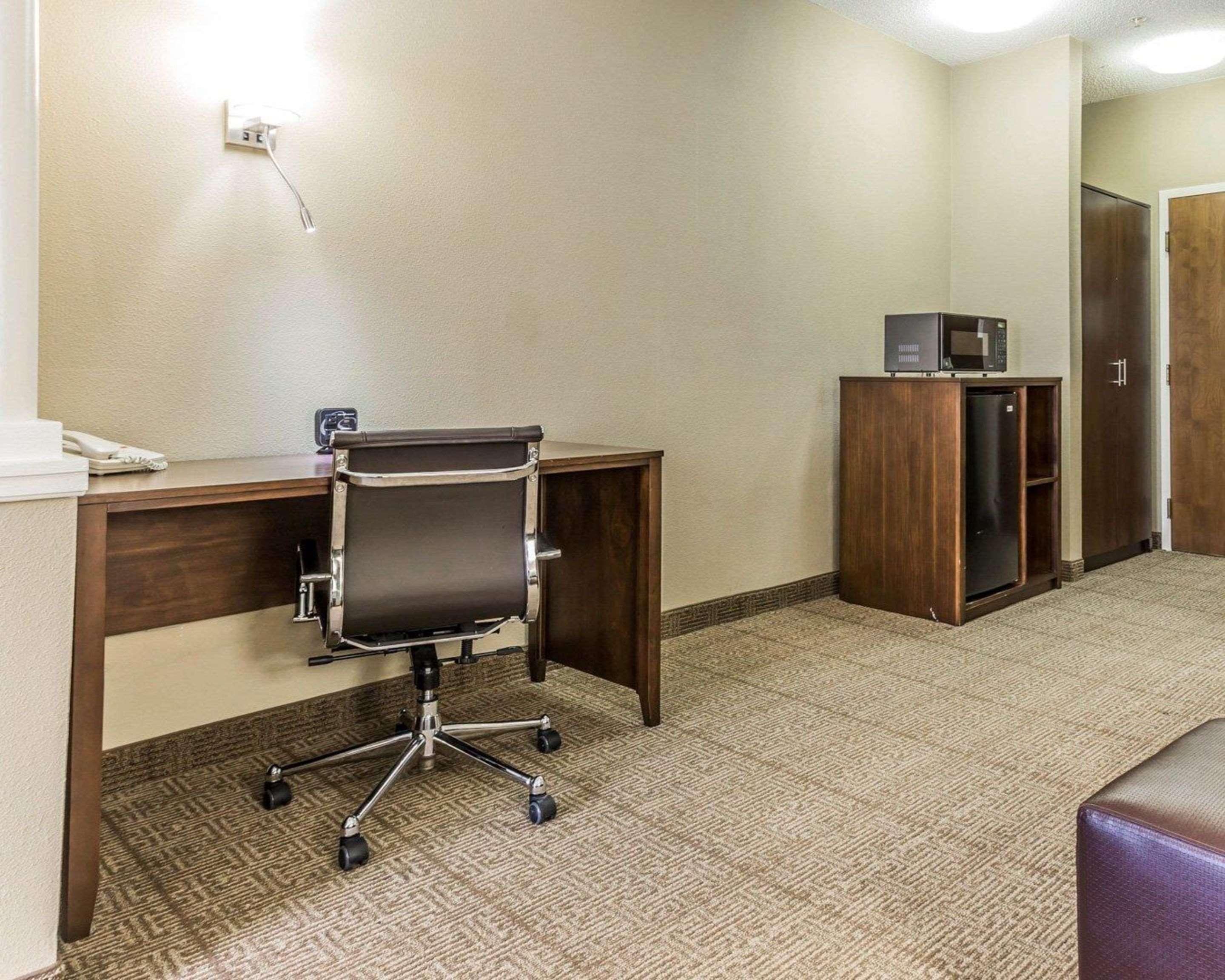 מאונט פלזנט Comfort Suites At Isle Of Palms Connector מראה חיצוני תמונה