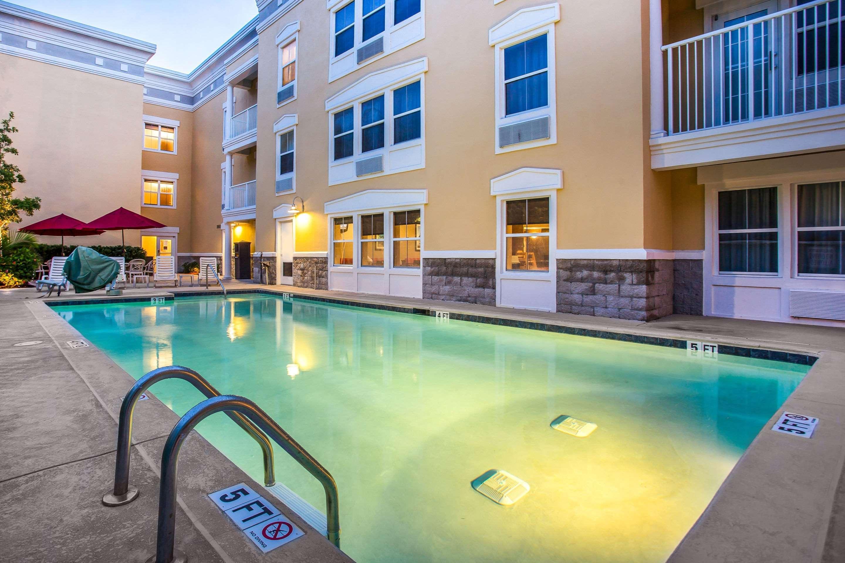 מאונט פלזנט Comfort Suites At Isle Of Palms Connector מראה חיצוני תמונה